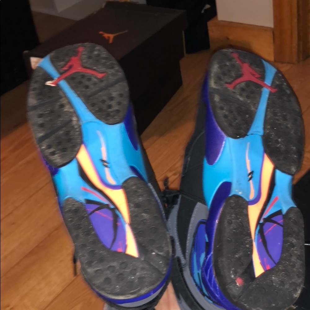 Retro 8 - Picture 5 of 5